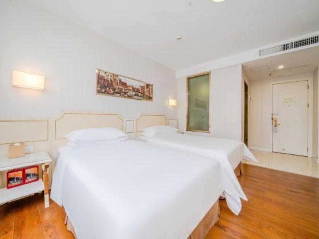 Vienna 3 Best Hotel Shenzhen Shazui Road Branch Esterno foto